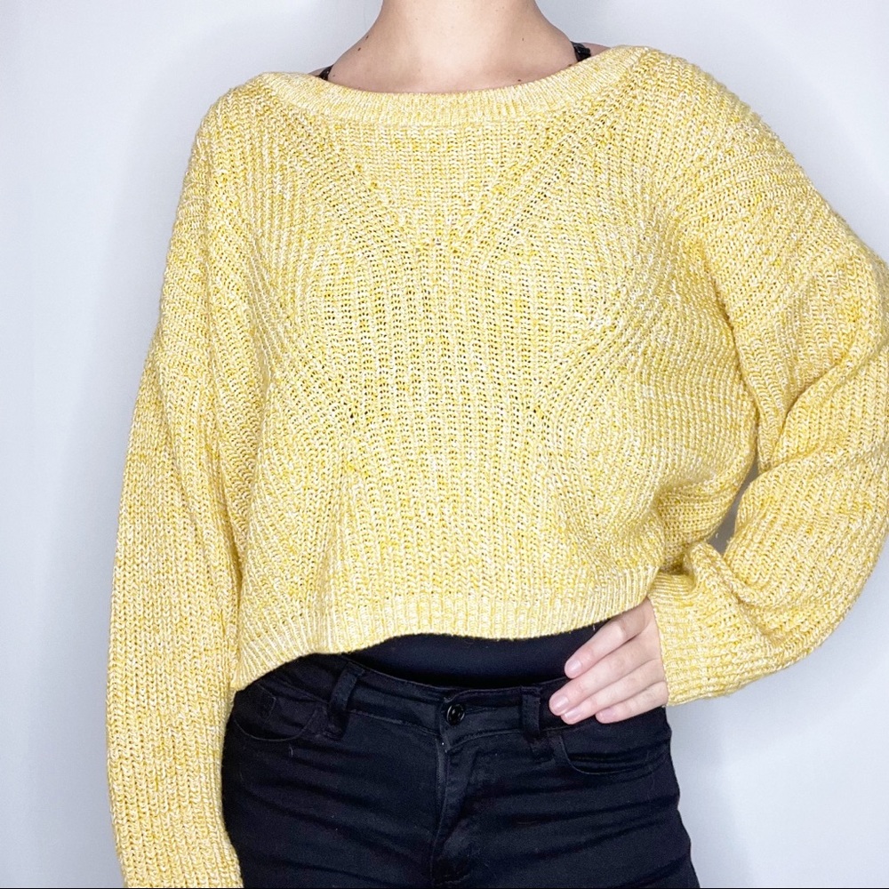 EXPRESS | Cable Knit Yellow Sweater Medium